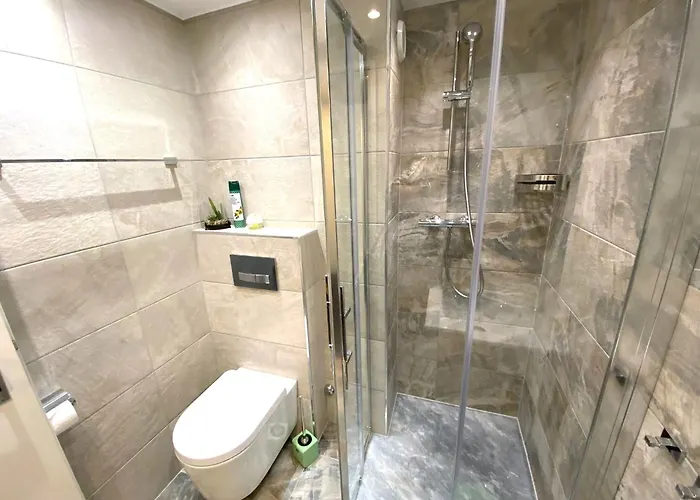 Adler 81 Διαμέρισμα